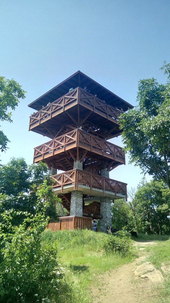 Őrtorony Lookout Tower